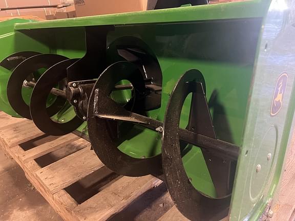 Image of John Deere 44" Snowblower equipment image 4