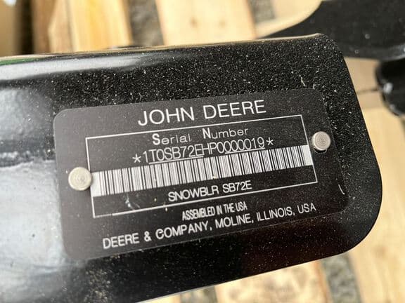 Image of John Deere SB72E equipment image 4