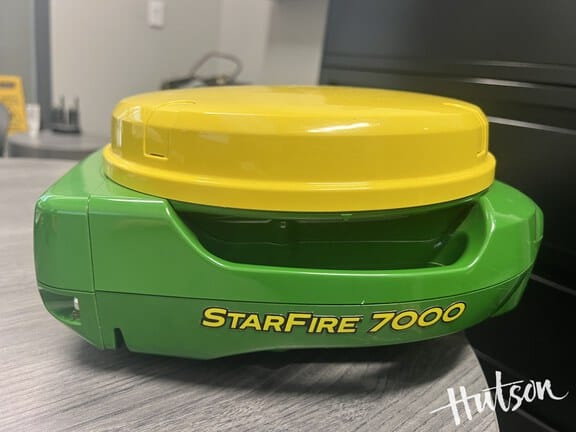 2024 John Deere StarFire 7000 Equipment Image0
