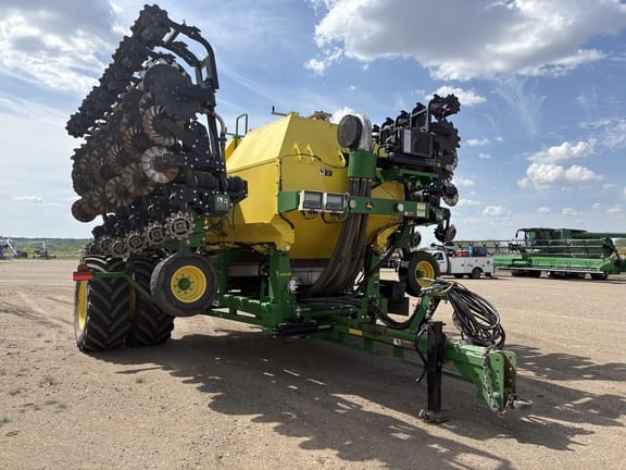 2024 John Deere ST16 Equipment Image0