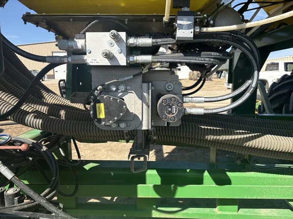 Image of John Deere ST16 equipment image 3