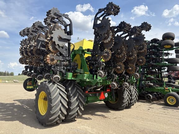 Image of John Deere ST16 equipment image 3