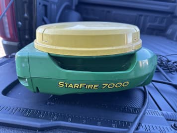 Main image John Deere StarFire 7000