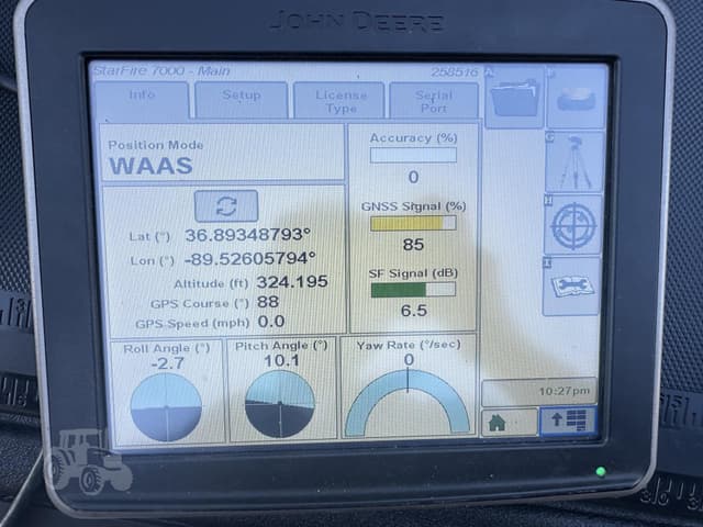 Image of John Deere StarFire 7000 equipment image 4