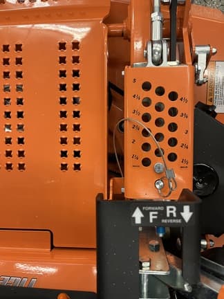 Image of Scag Tiger Cat II equipment image 4