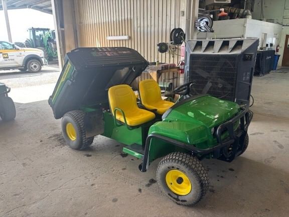 2024 John Deere Gator TE 4x2 Equipment Image0