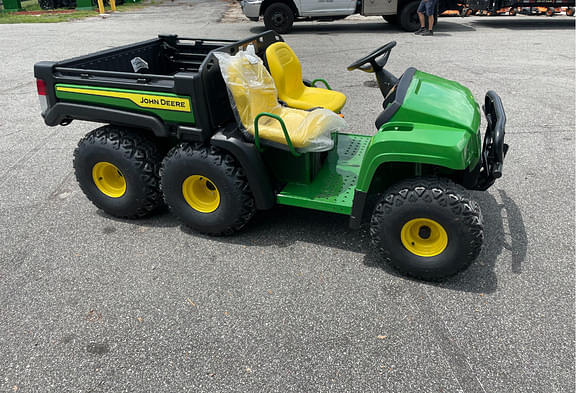 Image of John Deere Gator TH 6x4 Diesel equipment image 2