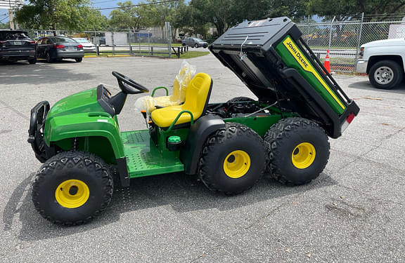 Image of John Deere Gator TH 6x4 Diesel equipment image 4