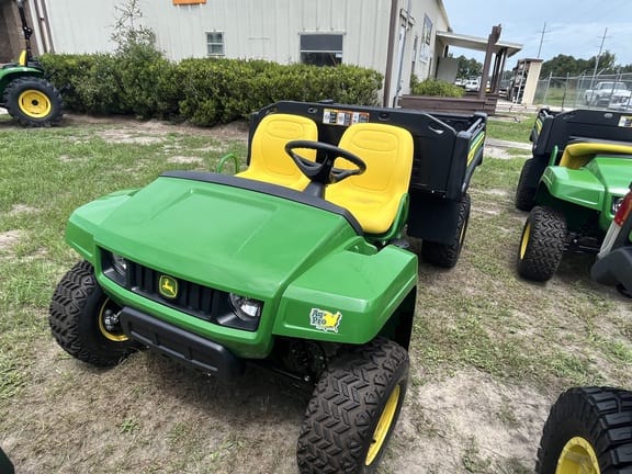 2025 John Deere Gator TX 4x2 Equipment Image0