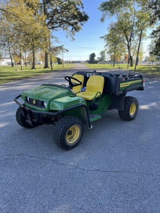 2024 John Deere Gator TX 4x2 Equipment Image0