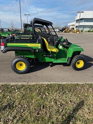 2024 John Deere Gator TX 4x2 Image