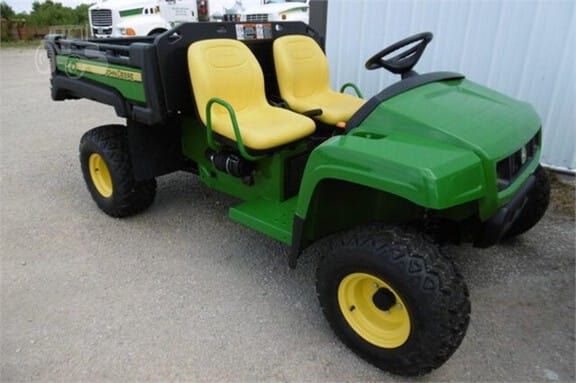 2026 John Deere Gator TX 4x2 Equipment Image0
