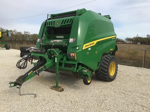 Image of John Deere V461R equipment image 3