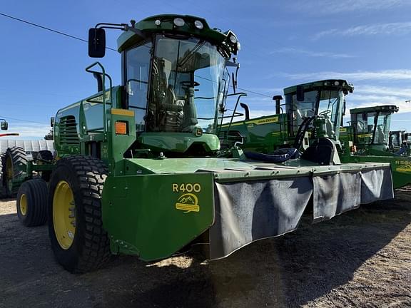 Image of John Deere W200M equipment image 1