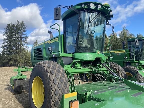 Image of John Deere W235M equipment image 3