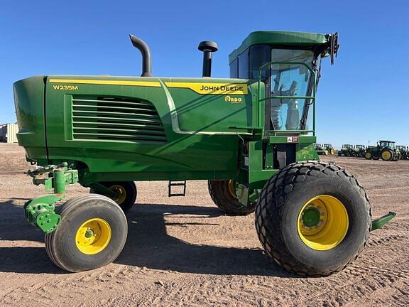 Image of John Deere W235M equipment image 1