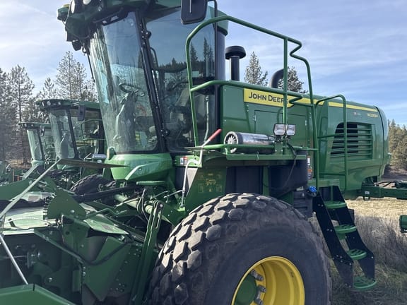 2024 John Deere W235M Equipment Image0