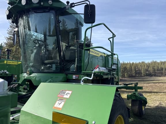 Image of John Deere W235M Primary image
