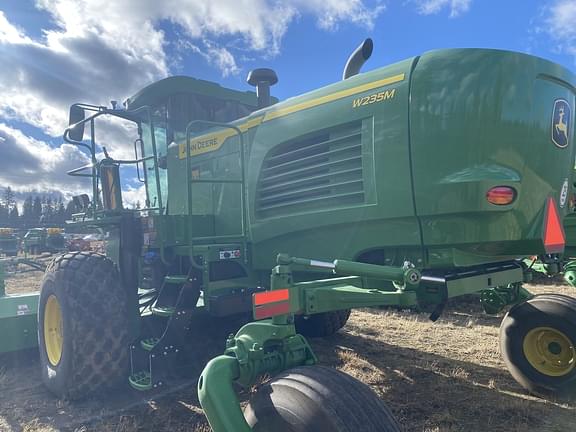 Image of John Deere W235M equipment image 1