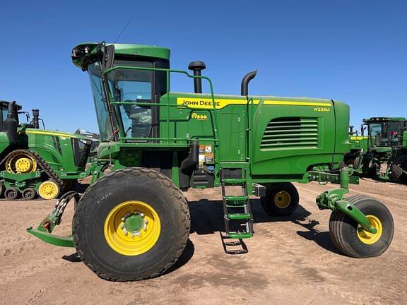 Image of John Deere W235M equipment image 1