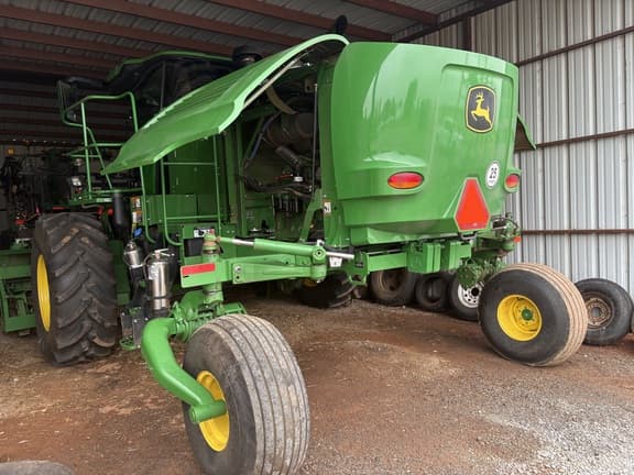 Image of John Deere W235R equipment image 1