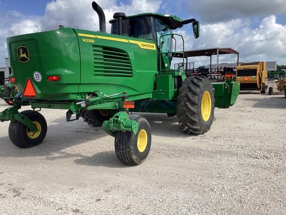 Image of John Deere W235R Primary image
