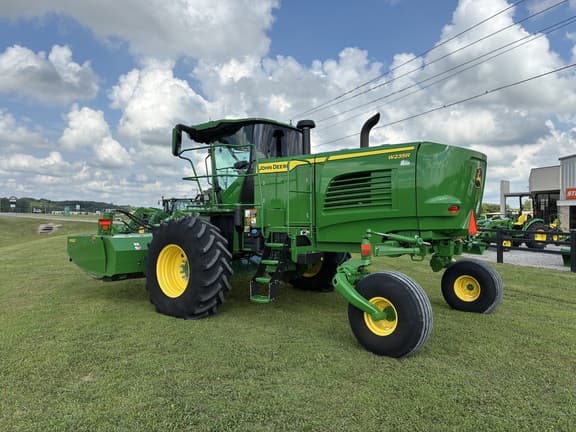 Image of John Deere W235R equipment image 2