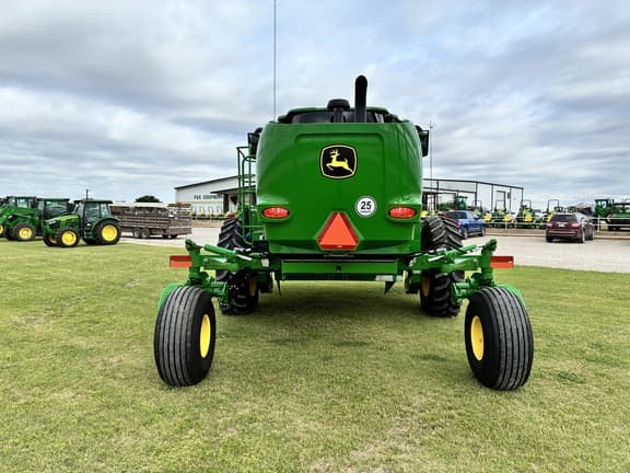 Image of John Deere W235R equipment image 4