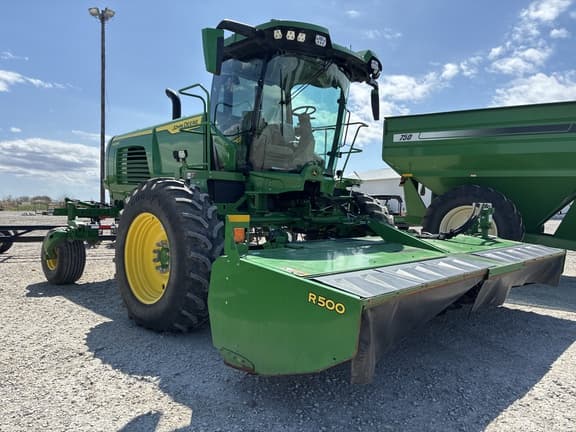 Image of John Deere W235R equipment image 2