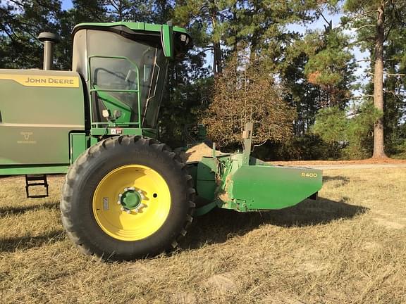 Image of John Deere W235R equipment image 4