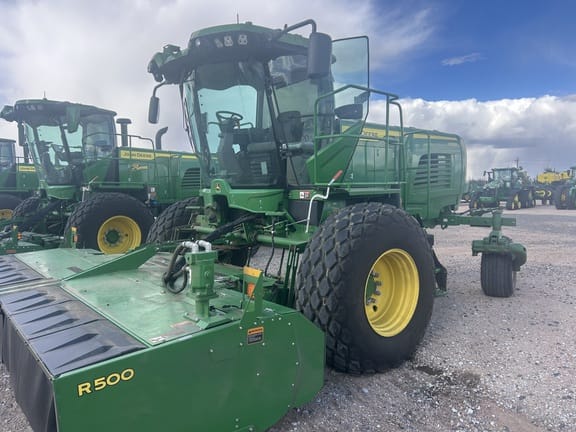 2024 John Deere W235R Equipment Image0