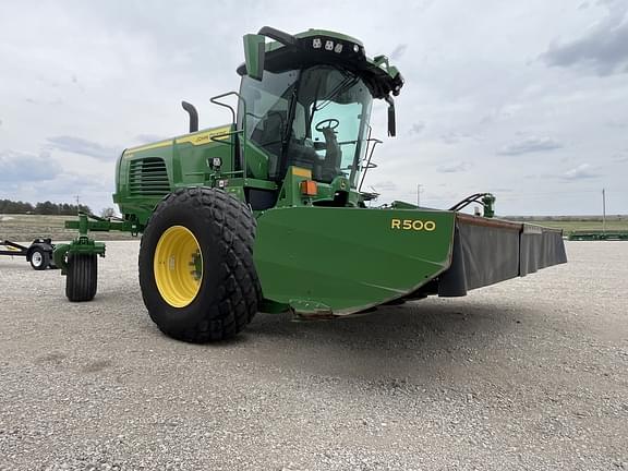 Image of John Deere W235R equipment image 2