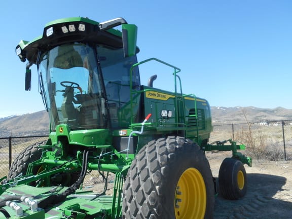 2024 John Deere W235R Equipment Image0