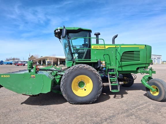 Image of John Deere W235R equipment image 1