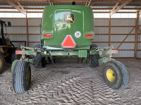 Image of John Deere W235R equipment image 2