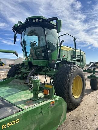 Image of John Deere W235R equipment image 1