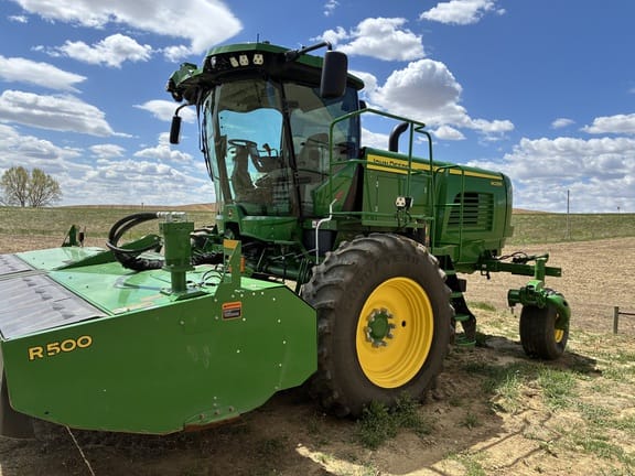 2024 John Deere W235R Equipment Image0