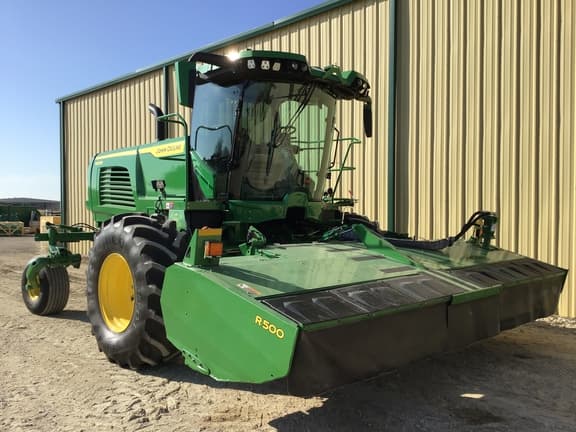 Image of John Deere W235R equipment image 4