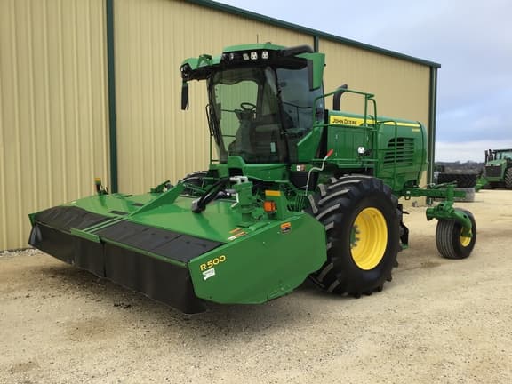 Image of John Deere W235R equipment image 2