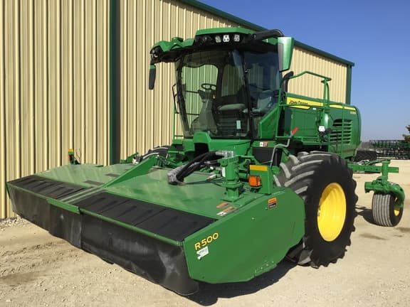 Image of John Deere W235R equipment image 1