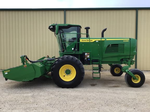 Image of John Deere W235R equipment image 1