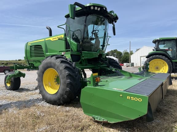 Image of John Deere W235R Primary image