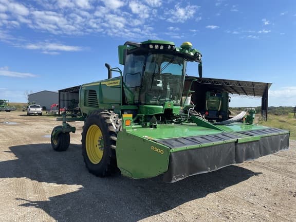 Image of John Deere W235R equipment image 2