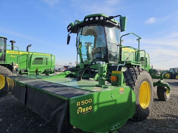 2024 John Deere W235R Equipment Image0