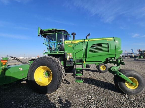 Image of John Deere W235R equipment image 1