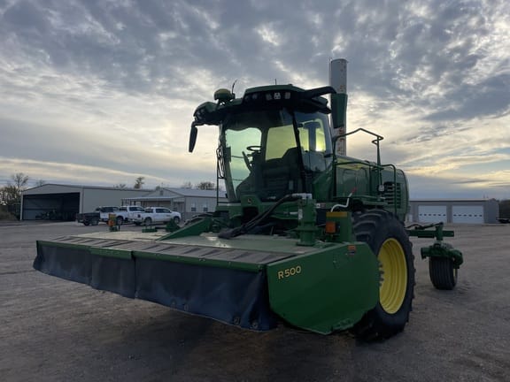 Main image John Deere W235R