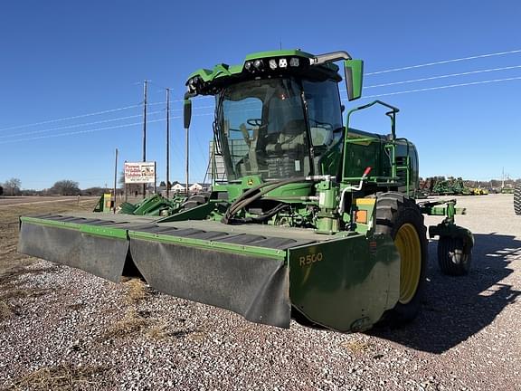 Image of John Deere W235 equipment image 1