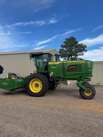 Main image John Deere W235R
