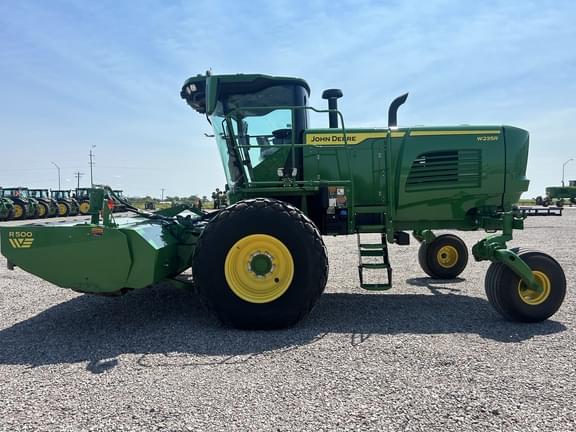 Image of John Deere W235R equipment image 1