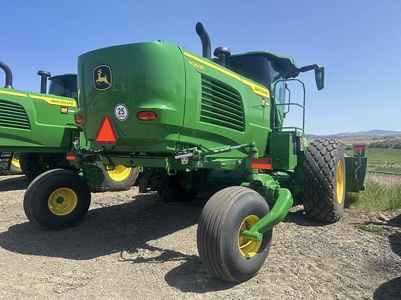 Image of John Deere W260R equipment image 2